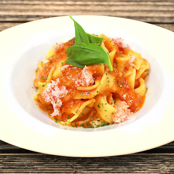 パスタセット】カニのトマトクリームソース｜薪窯ナポリピザ